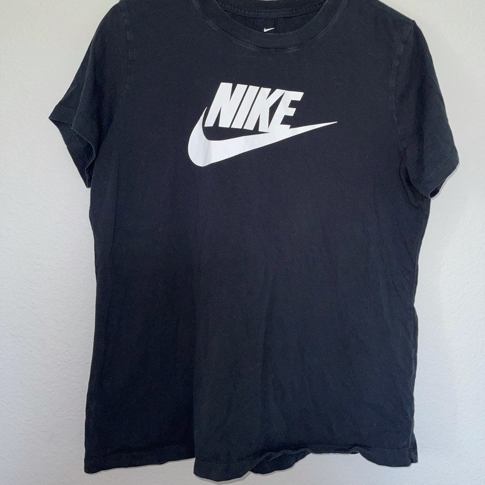 Nike Tee